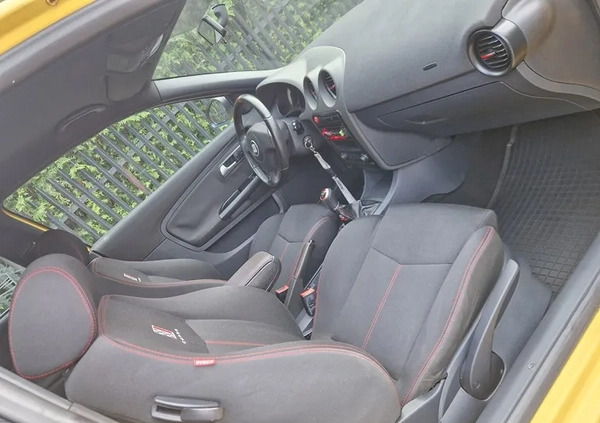 Seat Ibiza cena 15700 przebieg: 164423, rok produkcji 2005 z Dębica małe 529